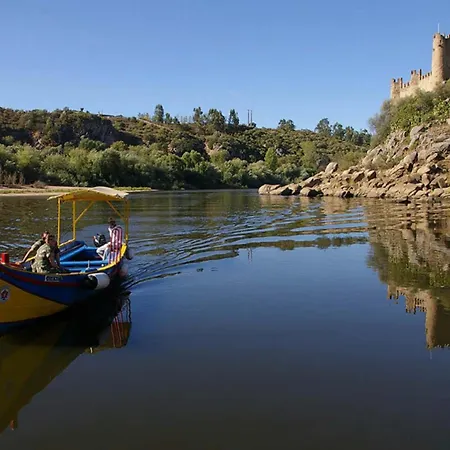 Hébergement de vacances Casa Dos Imos Alvados