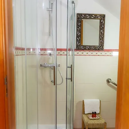 Casa Dos Imos Alvados